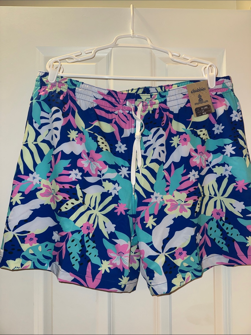 chubbies Navy Tropical Floral Swim Shorts with Pink & Teal Accents